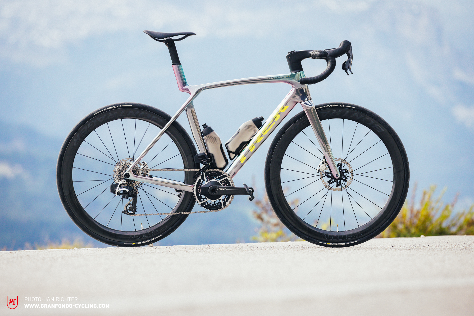 Trek Madone SLR 9 Gen 8